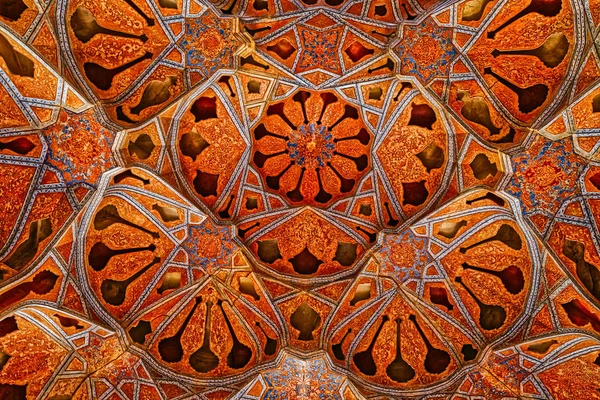 Ali Qapu Palace hudební sál strop — Stock fotografie