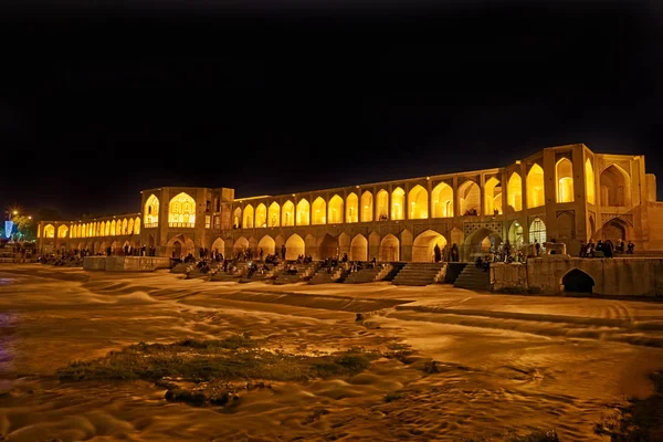 Мост Хаджу Исфахан — стоковое фото