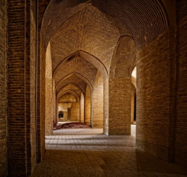 İsfahan Eski Cami İçi