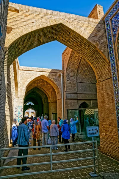 Isfahan Old Mosque entrance — Stock Photo, Image