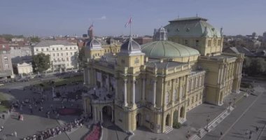 Zagreb Hava Hırvat Ulusal Tiyatrosu