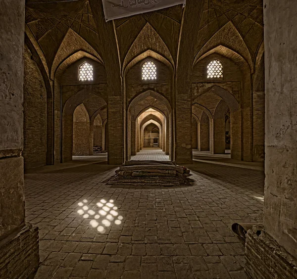 Isfahan Old Mosque interior — Stock Photo, Image