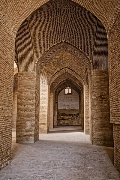 Interiér staré mešity Isfahan — Stock fotografie