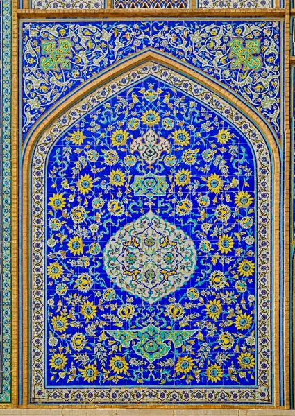 Fliesen der isfahan-Moschee — Stockfoto