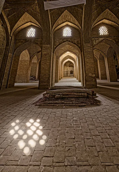 Ispahan Ancien intérieur de la mosquée — Photo