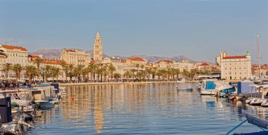 Bölünmüş panoramik görünüm