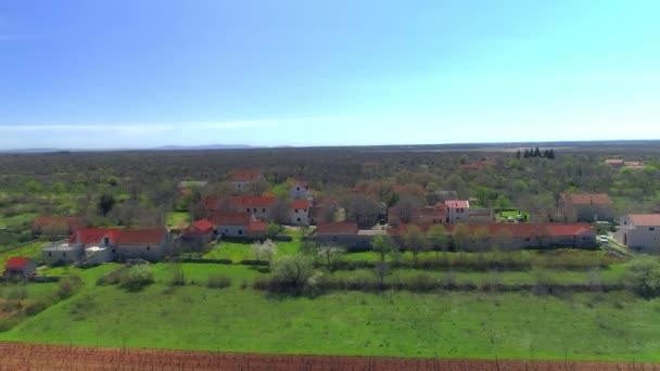 Necven little village, aerial — Stock Video