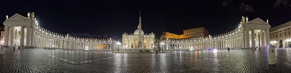 Plaza de San Pedro en Vaticano — Foto de Stock