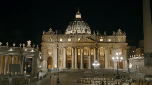 St Peters basilikan i Vatikanen — Stockvideo