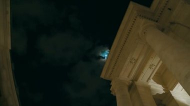 Vatikan 'daki Aziz Peter Meydanı