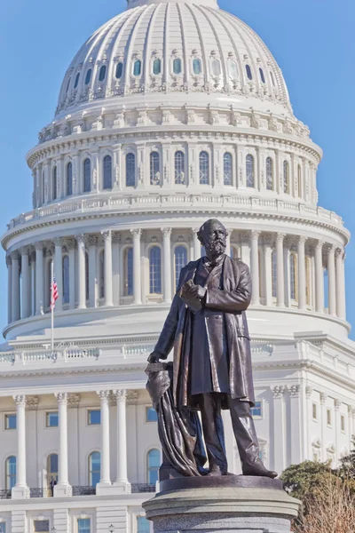 Monumento a James Garfield en Washington DC EE.UU. — Foto de Stock