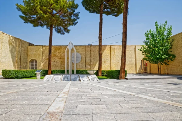 Vank Katedrali Ermeni Soykırımı Anıtı — Stok fotoğraf