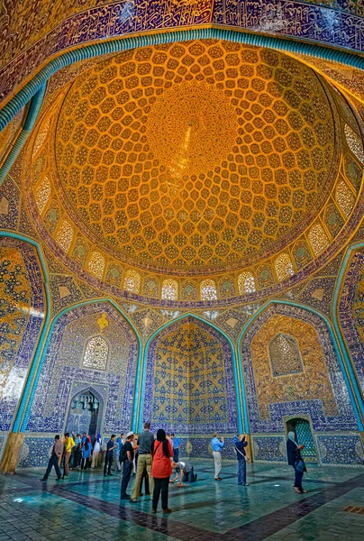 Sheikh Lotfollah Mosque interior — Stock Photo, Image