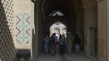 İsfahan Eski Camii salonu