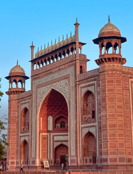 La entrada del Taj Mahal, India — Foto de Stock