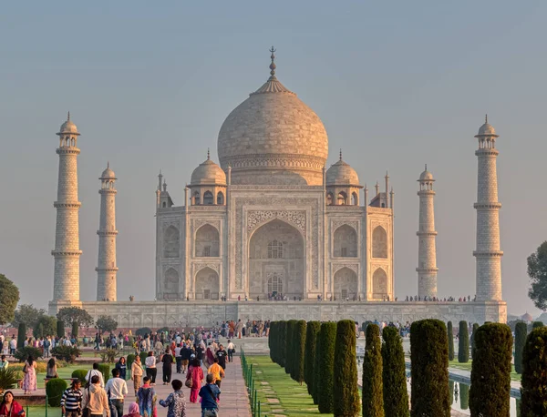 A híres Taj Mahal, India — Stock Fotó