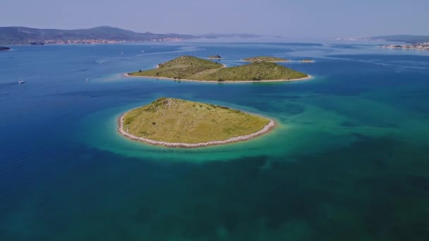 Galesnjak island aerial — Stock Video