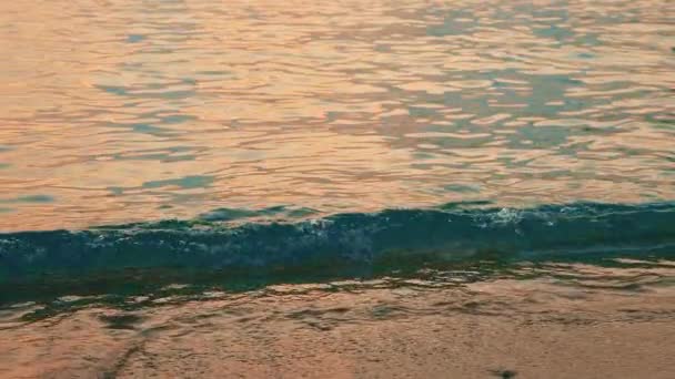 Puesta de sol en la playa de Dubrovnik — Vídeos de Stock