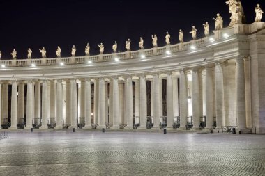 Vatikan'daki St. Peter meydanının Lon pozlama çekimi