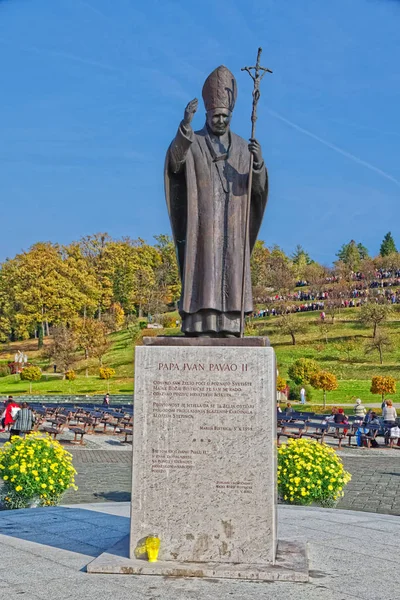 Pope John Paul II statue in Marija Bistrica, Croatia — Stock Photo, Image