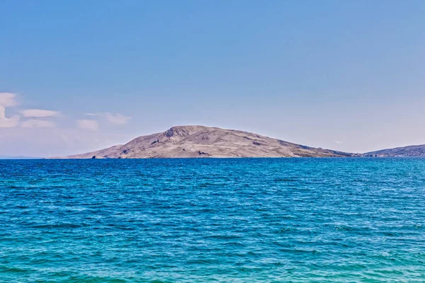 Rotskust op het eiland Pag, Kroatië — Stockfoto