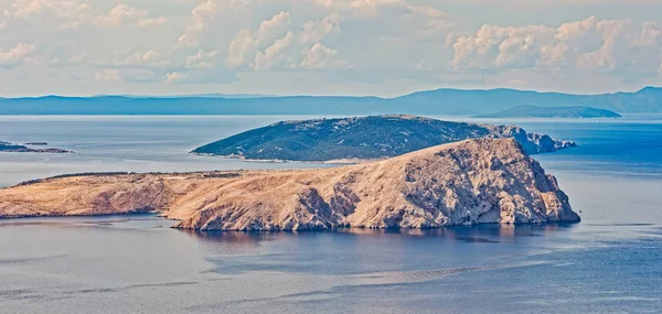 Wyspa Goli Otok na kanale Velebit, Chorwacja — Zdjęcie stockowe
