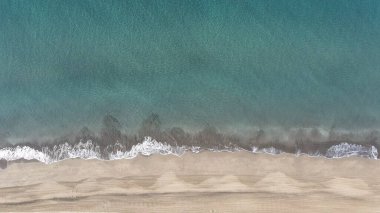 Gökyüzünden Maspalomas sahilinin manzarası