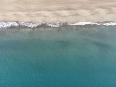 Gökyüzünden Maspalomas sahilinin manzarası