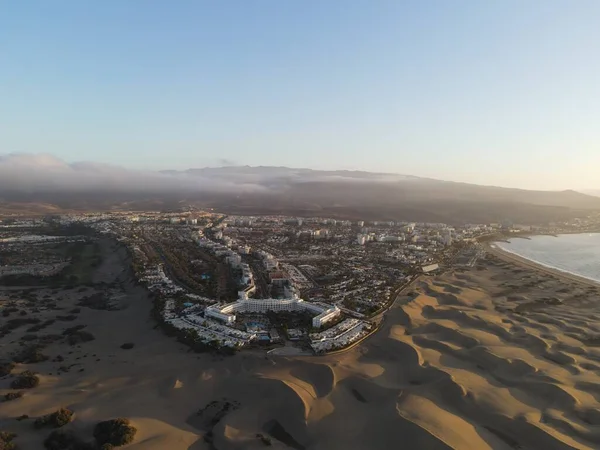 Maspaloma Kumulları 'nın doğal rezervinin havadan görünüşü