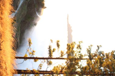 Sabahları bulutlar denizi manzarası