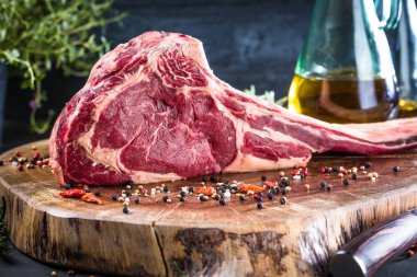 Barbekü Tomahawk biftek kopya alanı ile