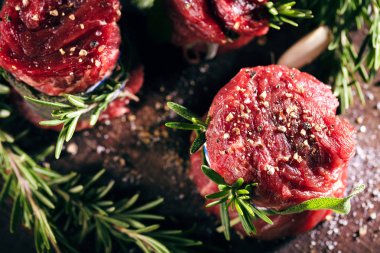 Taze bonfile yakın çekim