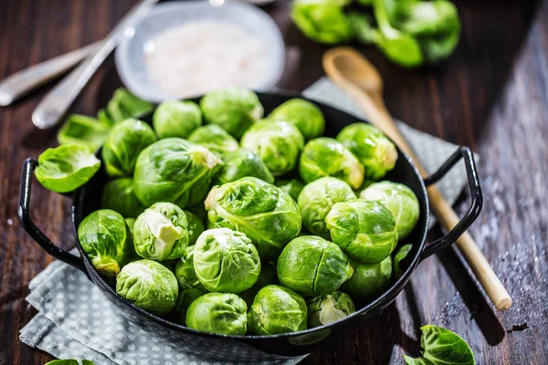 Massa Färska Bruxelles Brysselkål Kopp Bakgrund — Stockfoto