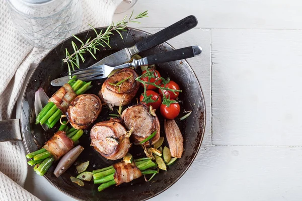 Juicy Pork Medallions Wrapped Bacon Table — Stock Photo, Image