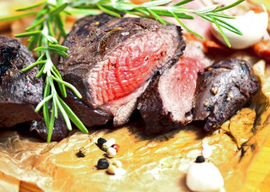 Izgara geyik filetosu, kapat.