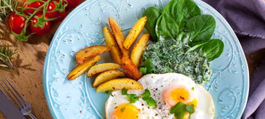 haşlanmış ıspanak yumurta