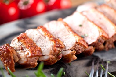 Ördek göğsü filetosu, kapat.