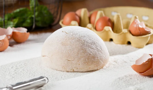 Ingredientes Para Masa Sobre Mesa Madera Blanca Cerca —  Fotos de Stock