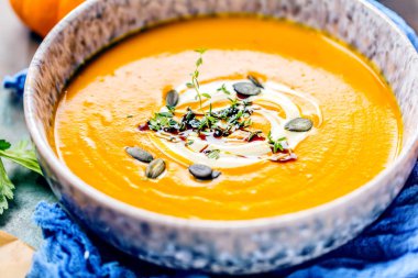 taze kabak çorbası, yakın
