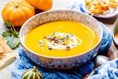 taze kabak çorbası, yakın