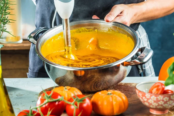 Chef Cooking Fresh Pumpkin Soup Close — Stock Photo, Image