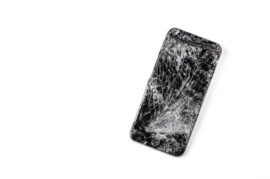 cep telefonu gri arka plan üzerinde kırık dokunmatik ekran ile.