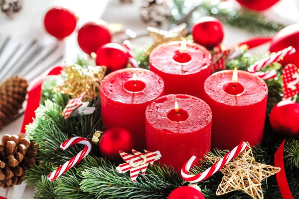 Advent Wreath Baubles Four Red Candles — Stock Photo, Image