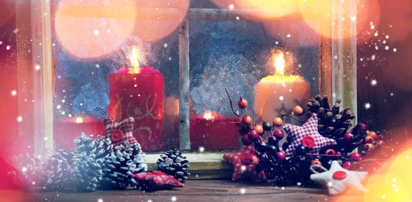 크리스마스 윈도우 가까이 — 스톡 사진