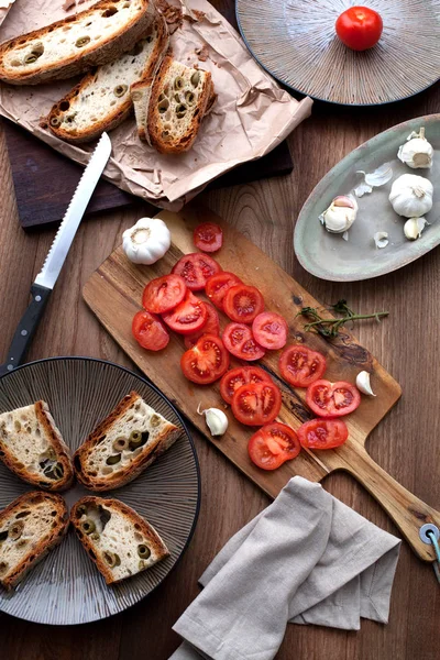 Concetto Cucina Italiana Bruschette Pesto Pomodori — Foto Stock