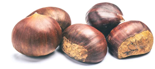 Castanhas Assadas Servidas Panela Castanha Uma Mesa Antiga — Fotografia de Stock