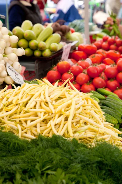 Mercado Frutas Con Varias Frutas Verduras Frescas Colores —  Fotos de Stock