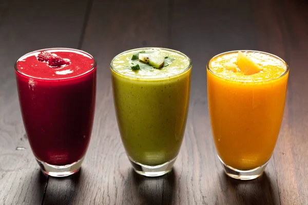 Kleurrijke Smoothie Gezonde Detox Vitamine Dieet Veganistisch Voedsel Concept Verse — Stockfoto