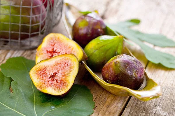 Freshly Cut Fig Fruit — Stock Photo, Image