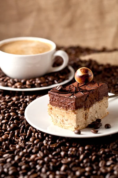 Gâteau Chocolat Sur Une Table Bois Avec Une Tasse Café — Photo